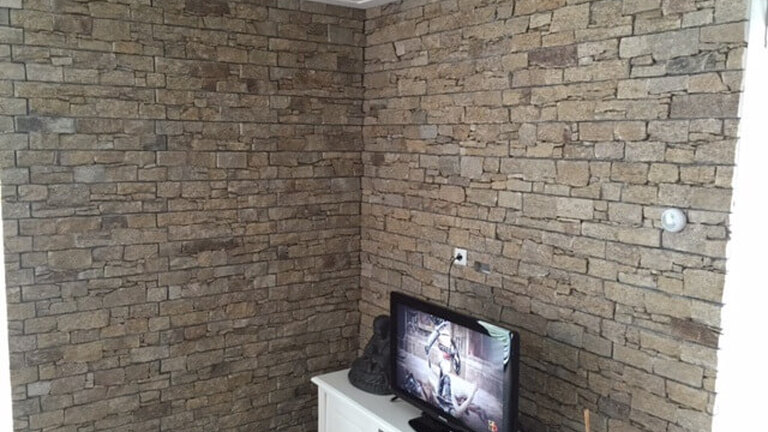 Steenstrips (stone panels)